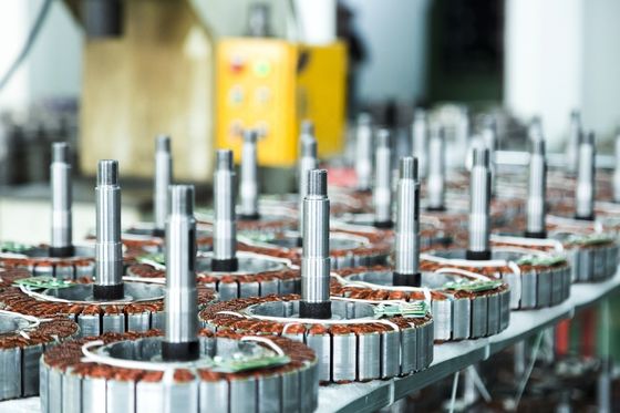 OEM onderhoudsvrij 1500w ventilatormotor voor grote industriële plafondkoeling ventilatorlengte 3-8M